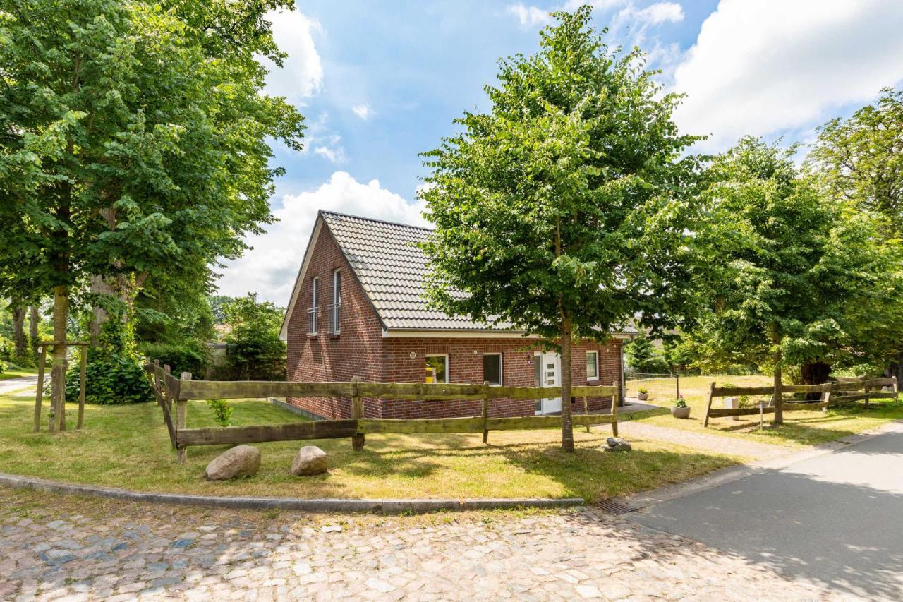 Ostsee Landhaus Am Schlosspark Ofc Wichmannsdorf Exterior foto